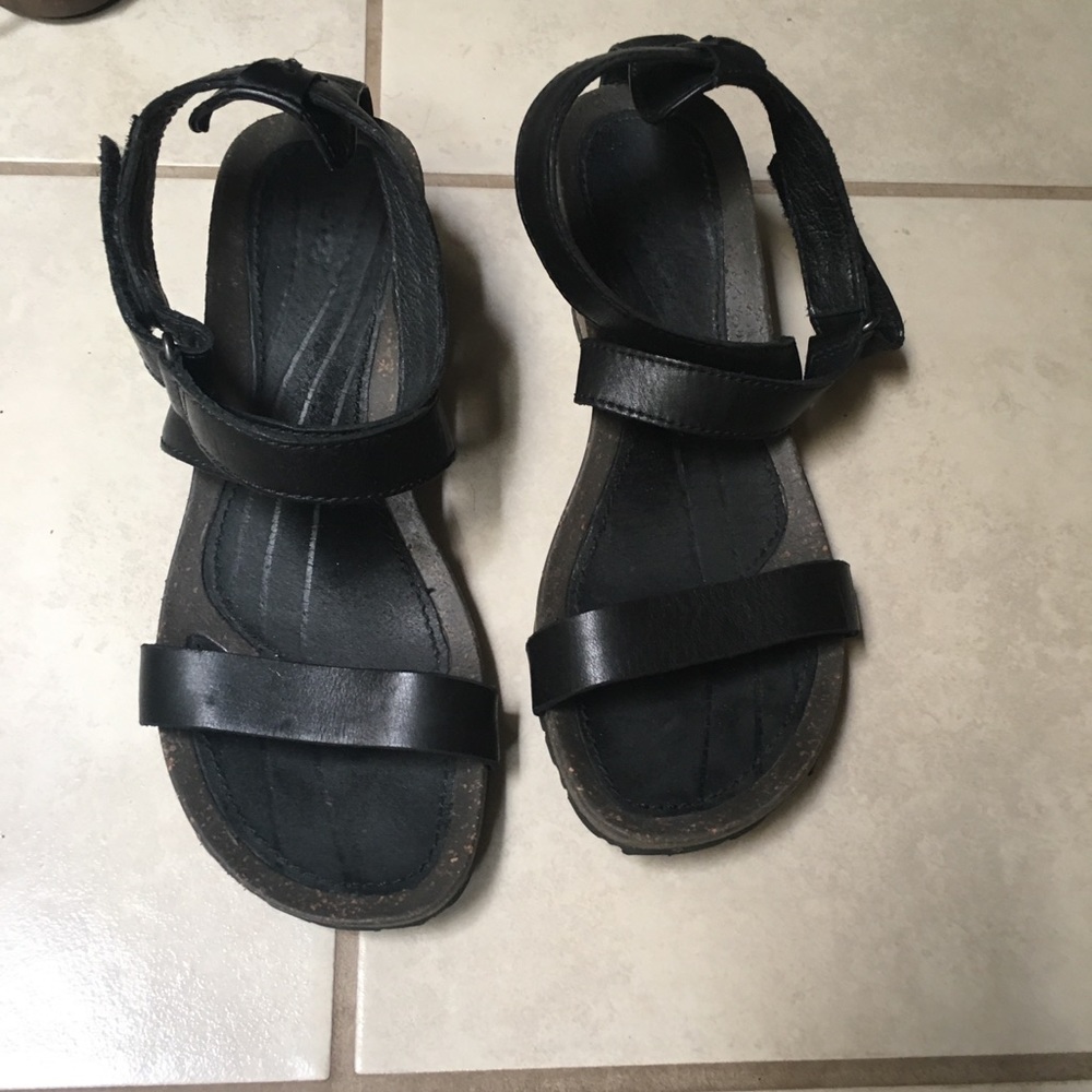 Teva Cabrillo Crossover Ankle a Wedge